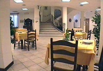 Hotel K2